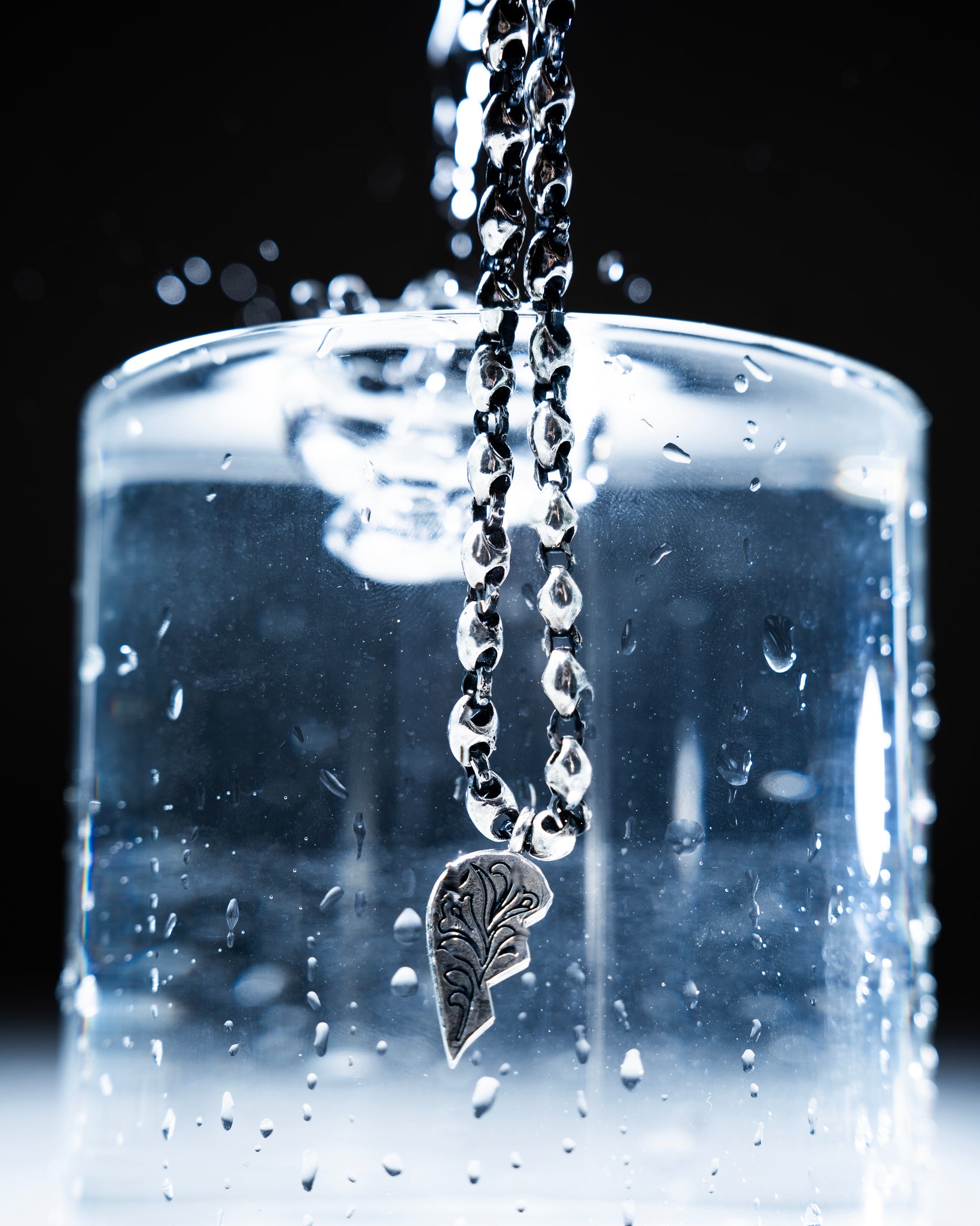 Men’s Necklace “Pahir Chkotrvi” (R-half) with bold chain