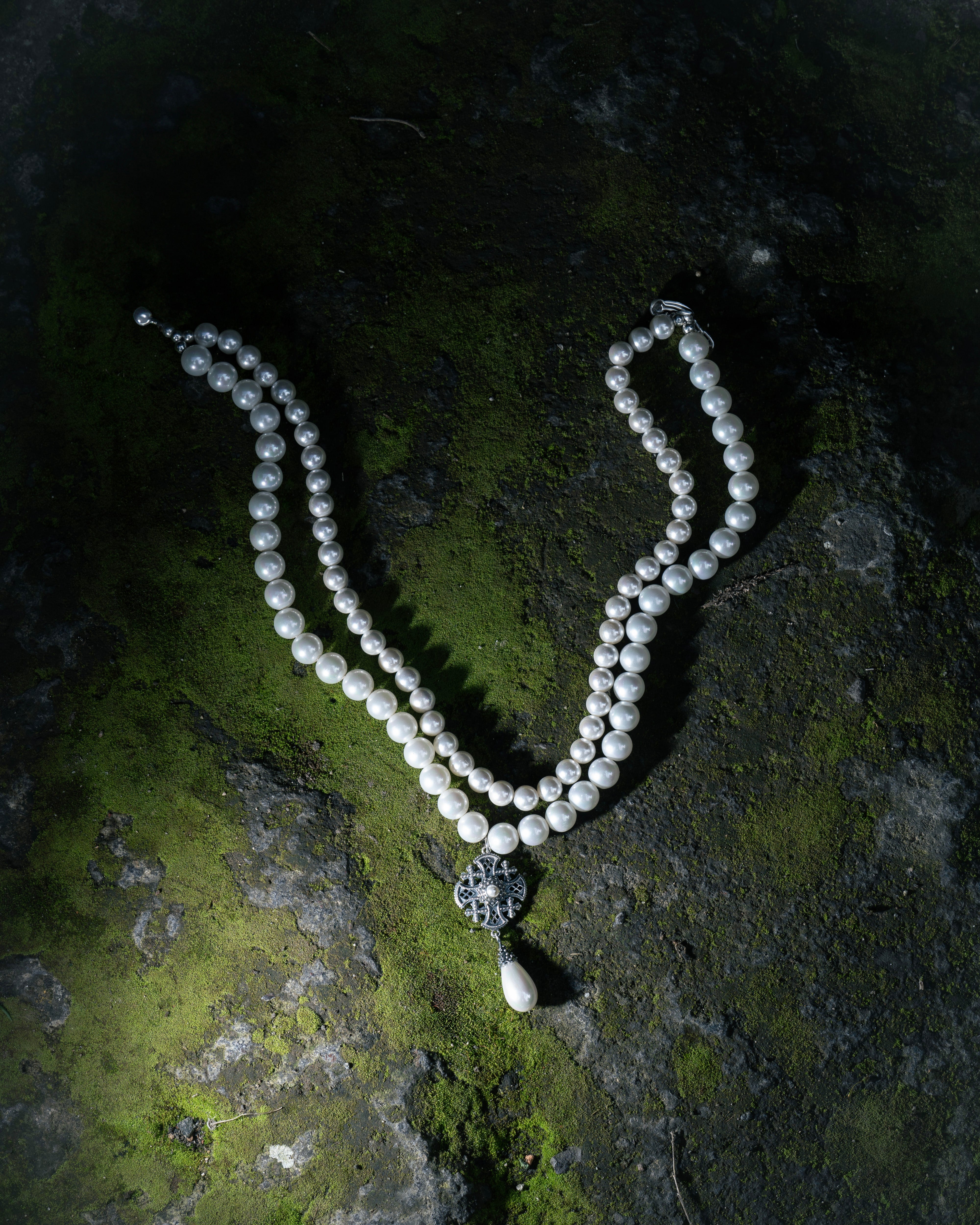 VANQ NECKLACE (3).jpg__PID:d5d7a43f-4858-4209-98bc-627973c14e2d