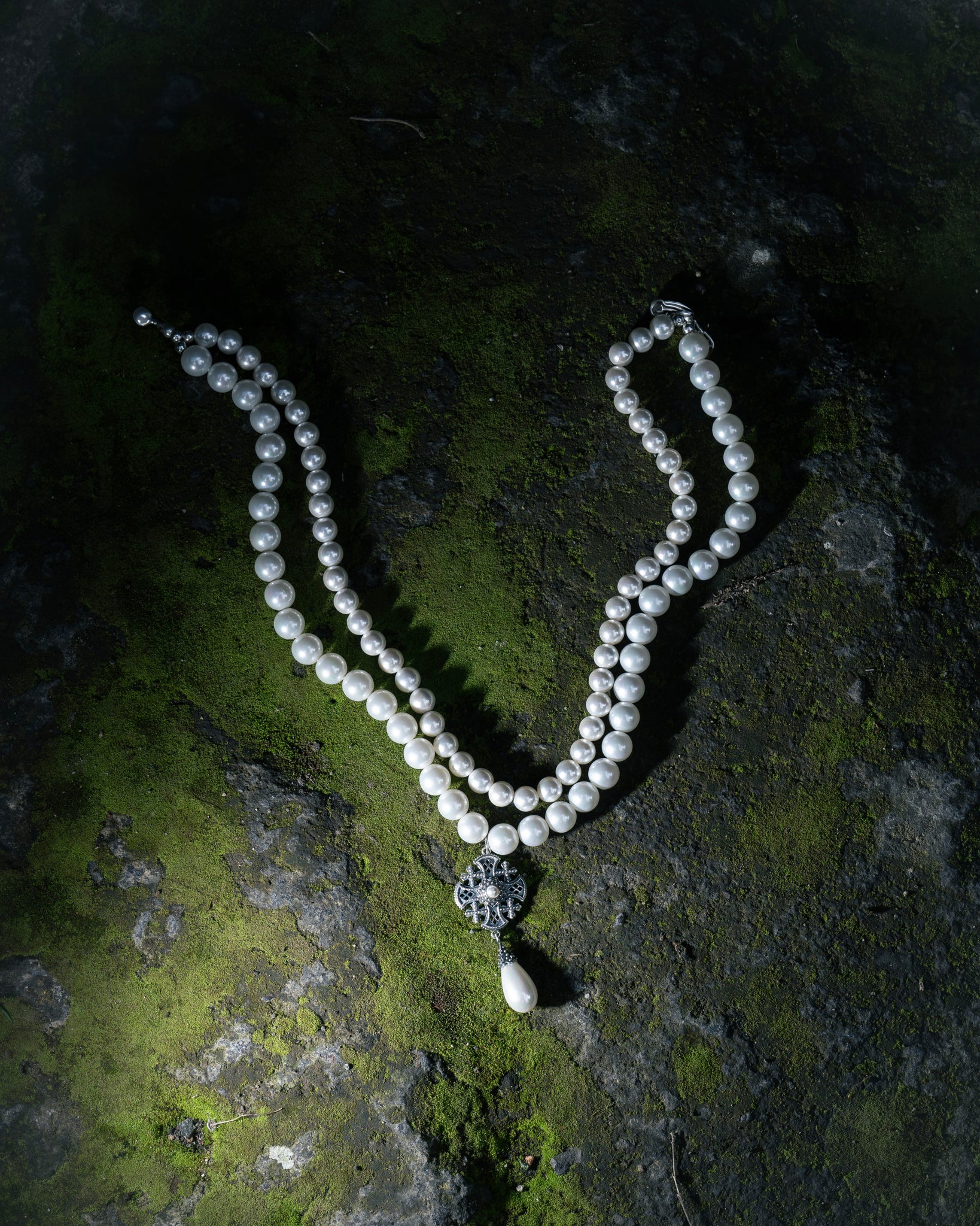 VANQ NECKLACE (3).jpg__PID:d5d7a43f-4858-4209-98bc-627973c14e2d