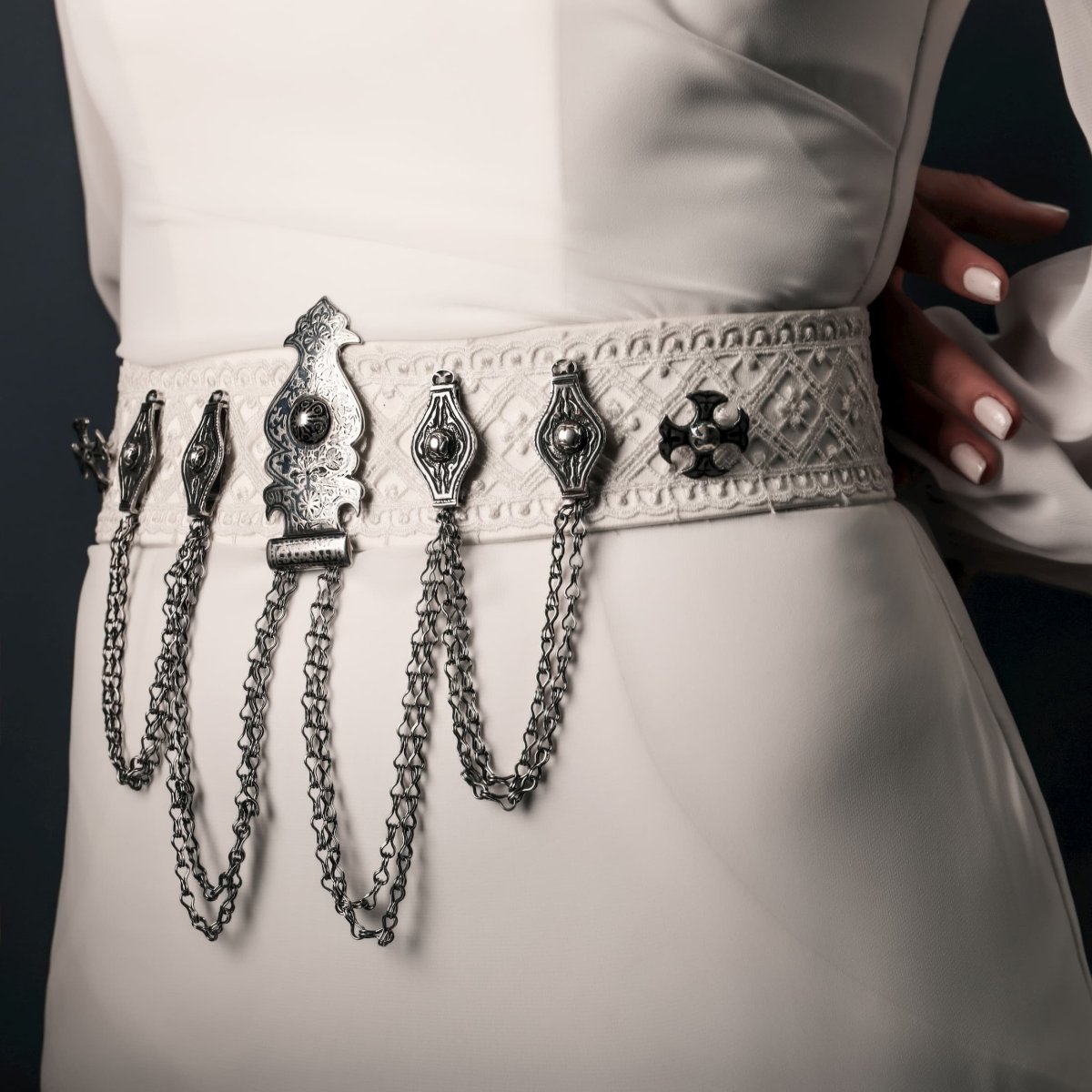 Belt "Syunik" (Rent Only) - Pregomesh