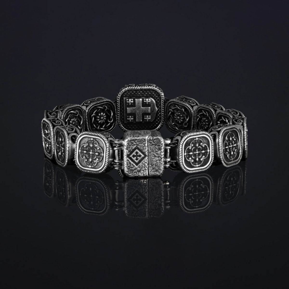 Bracelet "Cilician Flag" - Pregomesh