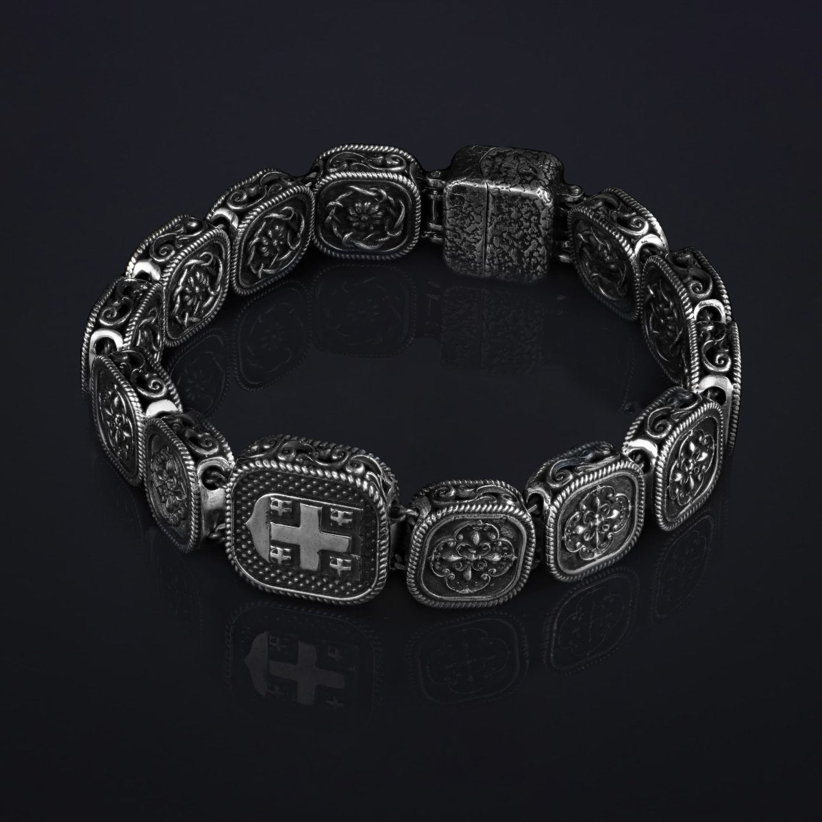 Bracelet "Cilician Flag" - Pregomesh