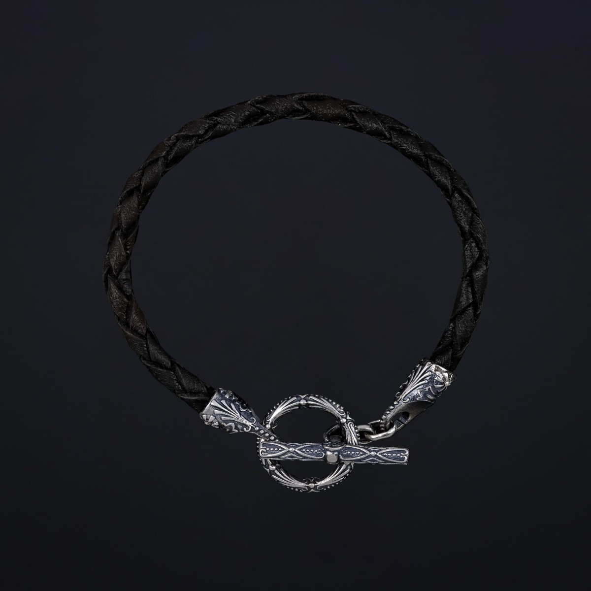 Leather Bracelet "Hrapar" - Pregomesh