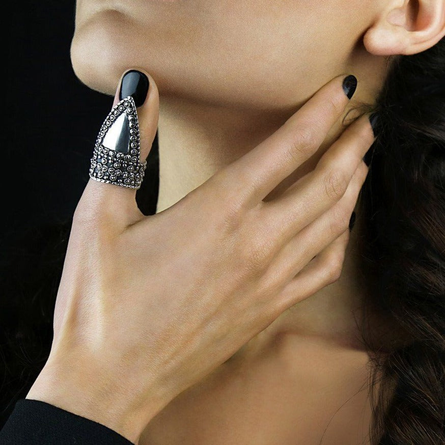 Thumb Ring "Knight" - Pregomesh